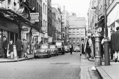 43-45 Carnaby Street 1967 March.jpg. Click on the picture to enlarge